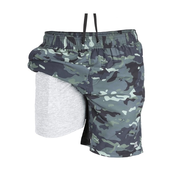 DIXXON Other - Dixxon Brad Camo shorts with liner NWOT Large